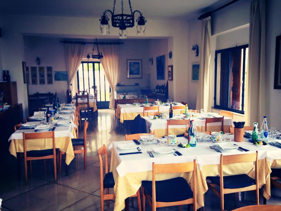 Albergo Ristorante Letizia คิวซี เดลลา แวร์นา ภายนอก รูปภาพ