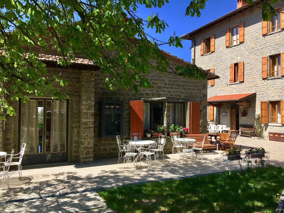 Albergo Ristorante Letizia คิวซี เดลลา แวร์นา ภายนอก รูปภาพ